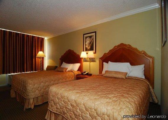 Hotel Elev8 Conroe Ruang foto